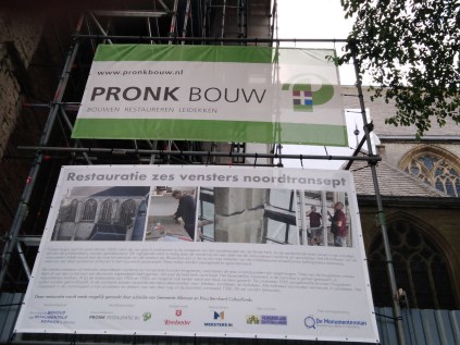 Glas-in-lood restauratie noordtransept Grote Sint Laurenskerk gestart