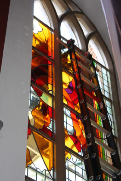 Montage glas in lood Allemanskerk